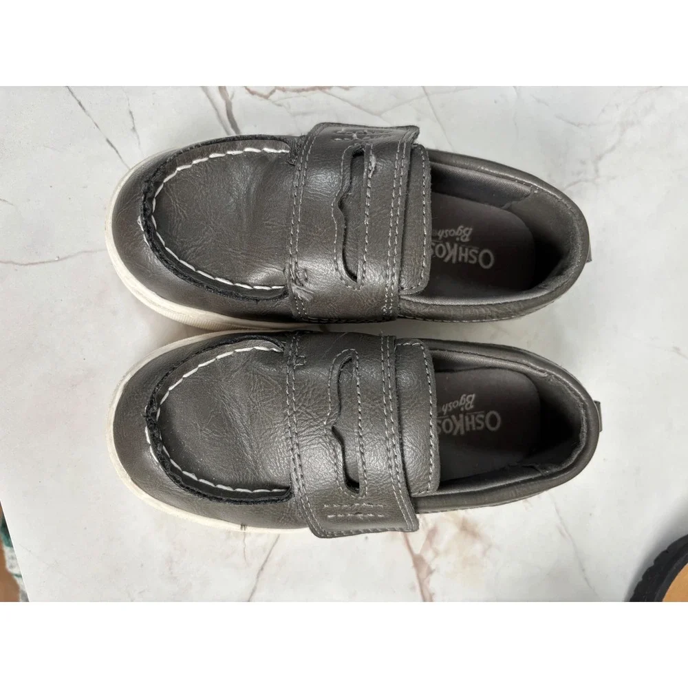 OshKosh Bgosh Toddler Boys Loafers Grey Moc Toe Slip On Shoes 9M SAIL/OS24C01H